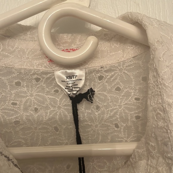NWT Parasuco White Button Down Top Size XS - Picture 2 of 3